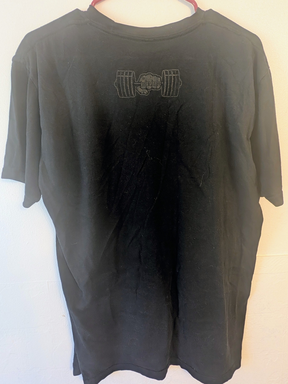 Black Men's Graphic Tee with Subtle Dumbbell Design